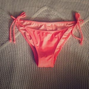 Victoria secret Cheeky bottoms brand new!